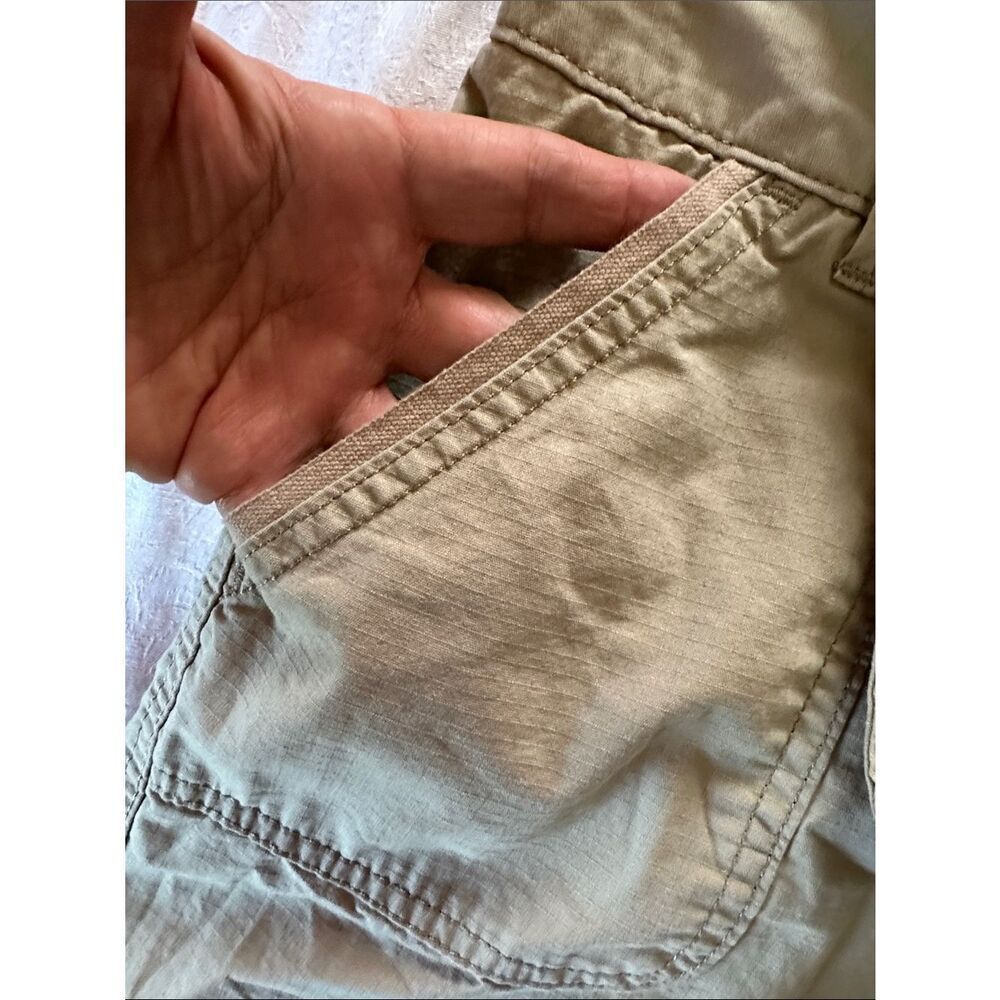 Carhartt Utility Shorts Khaki Women’s 100% Cotton Size 16 Original Fit - Picture 8 of 12